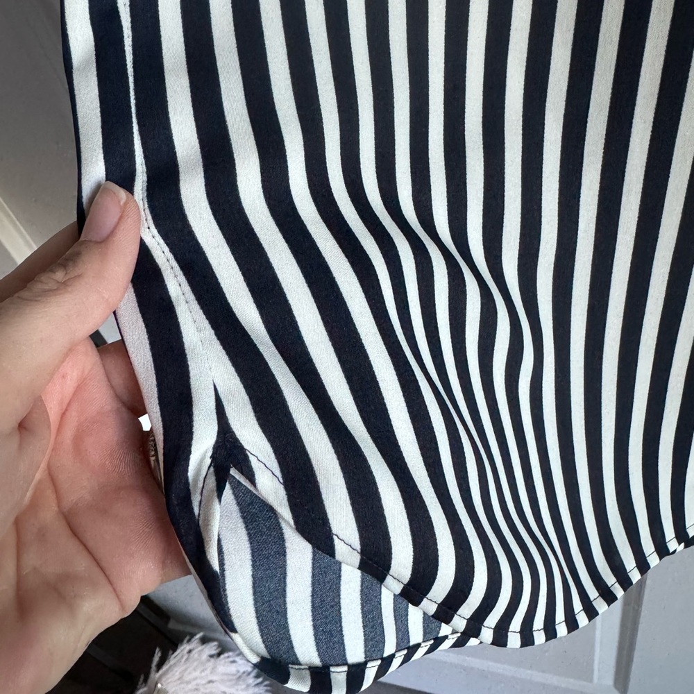 🤩 H&M Stripe Dress Size 0 - Picture 3 of 7